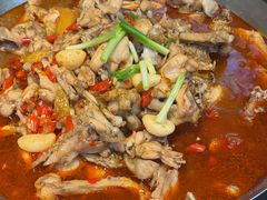 -昱龙大盆牛蛙馆(三兴街总店)