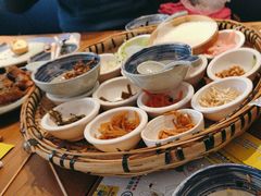 -包整·丝娃娃(一览甲秀楼风景店)