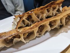 猪肉香菇锅贴-大眼锅贴水饺(河东店)