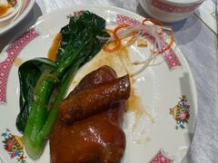 -炆艺乳鸽·煲仔饭大排档(望京来广营店)