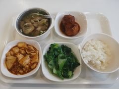 -浦东图书馆读者餐厅