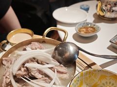 -阿里家·新疆烤肉酒場 by MIG