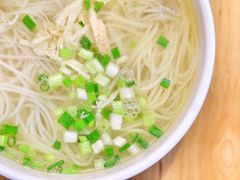 鸡汤银丝面-二孃鸡爪爪(东郊记忆店)