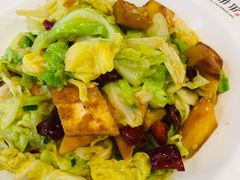 包包菜炒馕丁-帕米尔食府(白云观店)