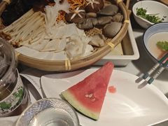 -尚尚仙·酸汤猪手·猪肚鸡火锅(华联万柳购物中心店)