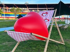 -巨鹏飞梦幻海岸