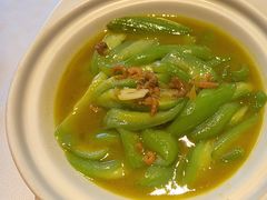 -八府香鸭·啫啫煲(华山路店)