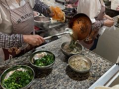 -正宗杨记普洱酸醋米线(总店)