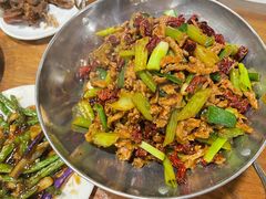 虾酸牛肉-喜味家·瑶族宴