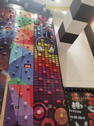 -meland club亲子乐园(重庆万象城店)