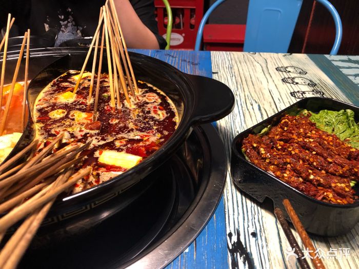 山炮李记串串香串串图片