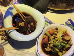 -徐记小怪兽肉蟹煲(中央大街店)