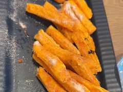 -必胜客(上海华谊新所店)