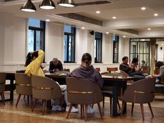 大堂-星巴克臻选(广州沙面店)