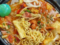 -锅神麻辣烫