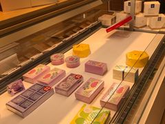 -好利来(回龙观东大街店)