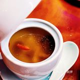 边走边吃