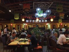 大堂-龙泉人椰子鸡.糟粕醋.海南菜(三亚旗舰店)