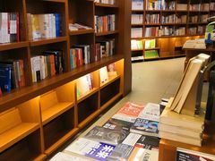 -博览书店(越秀悦汇天地店)