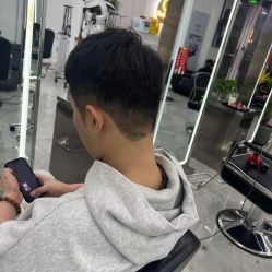 -Coo Hair salon