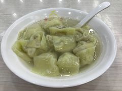 鲜虾大馄饨-珊珊小笼馆(仙霞路店)