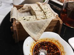 -東舍食唐精品陕菜馆