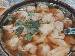 -老谢野馄饨(延安路店)