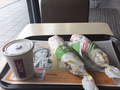 -肯德基(盘龙奥莱店)