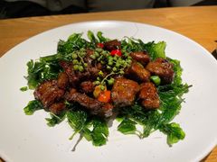 九层塔牛肉粒-青梅酒肆PLUS(长白仙岛北路店)