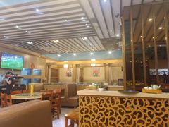 大堂-金穗园·砂锅粥.醉鸡煲火锅(长寿路店)