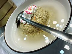 -三江源美食城