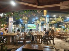 -花溪雨·森林餐厅(石基店)