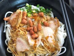 -莫老爷·正宗桂林米粉(南油店)