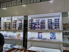 -广州宝岛眼镜武汉和光眼镜市场西区店