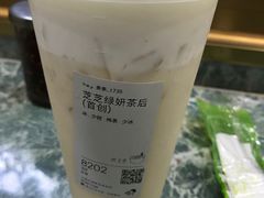 -喜茶(上海打浦桥日月光gelato lab+店)