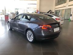 -TESLA 特斯拉(北京南四环中路特斯拉中心)