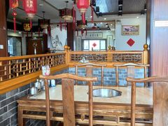 大堂-盛元盛居传统炭火锅(绿园店)