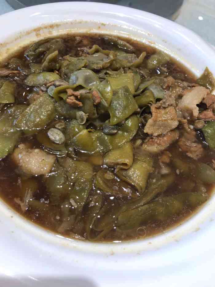 老妈菜馆(山东路店)-"上周日和大学同学在这聚会,交通方便,因为.