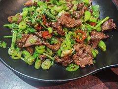 香炒牛肉-花鸟鱼私家小厨(文殊院店)