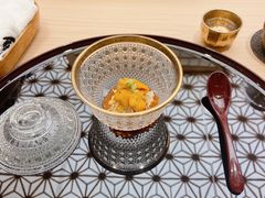 毛蟹佐海胆鲜三文鱼籽-鮨龍