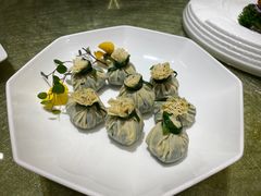 -上海小南国(仲盛世界商城店)