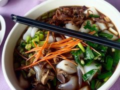 -湖泉水云间餐厅·弥勒地道菜(B座店)