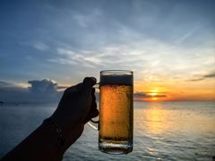 -Sunset Bar(丹绒亚路香格里拉店)