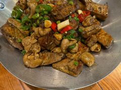 -黄泥岗·地道湖北菜(奥特莱斯店)