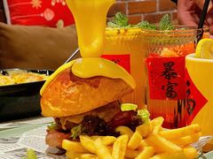 -汐TIDE融合西餐吧