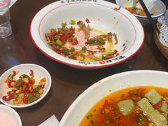 -富正毅三下锅(体育馆店)