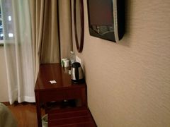 -格林豪泰商务酒店(上海大宁国际延长路地铁站店)