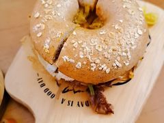 -Catch Bagel(芳草地店)