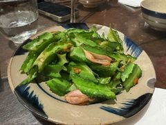 -Cuc Gach Quan Restaurant