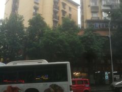 -江二娃串串香(科园四路总店)
